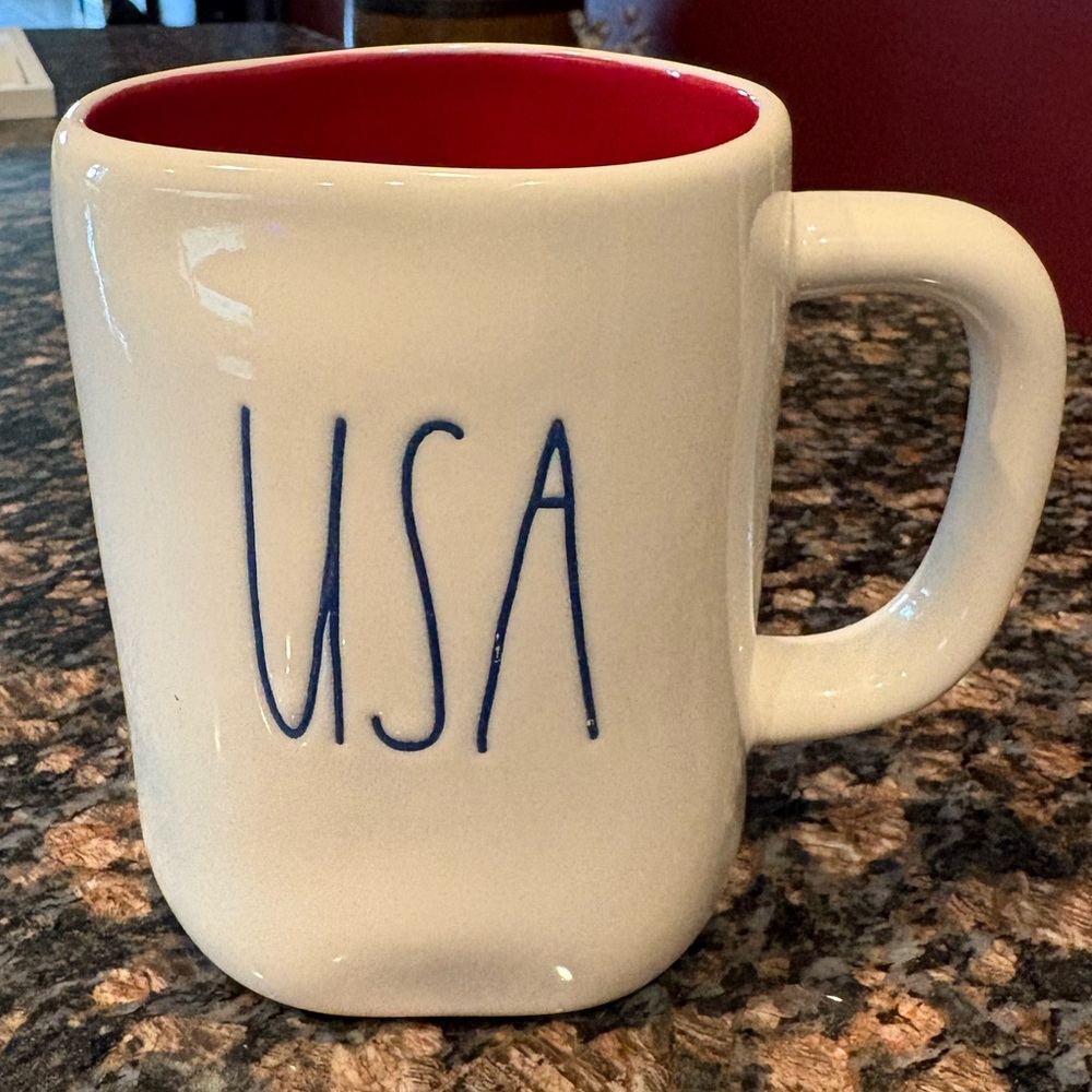Rae Dunn USA Mug